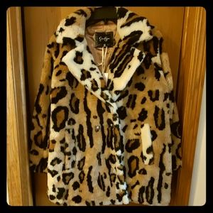 Plush Faux Fur Leopard print , midline, coat.